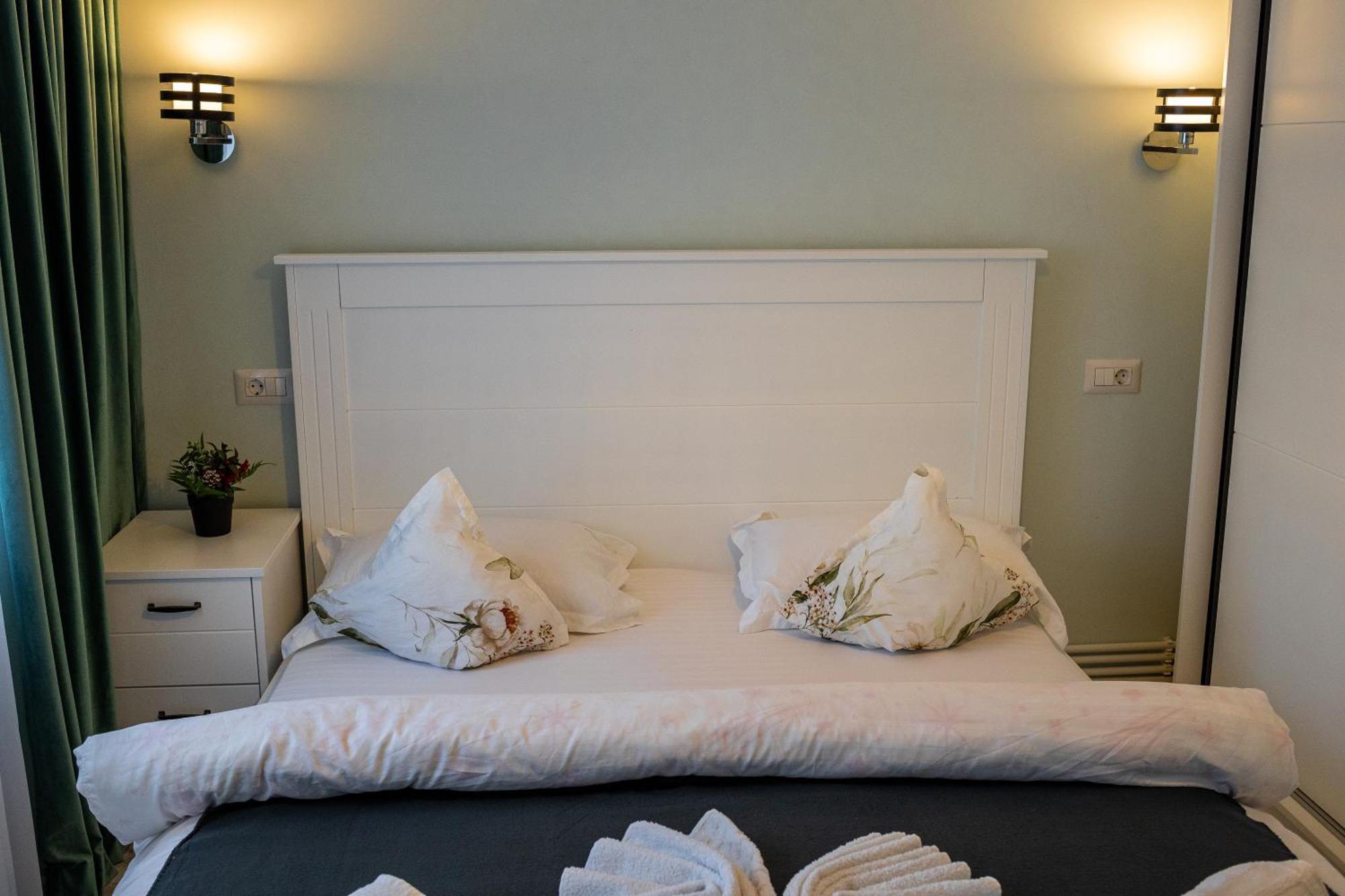 Apartament In Gura Humorului Buitenkant foto